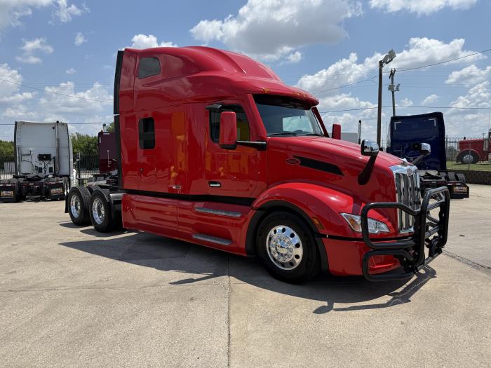 2024 Peterbilt 579-30