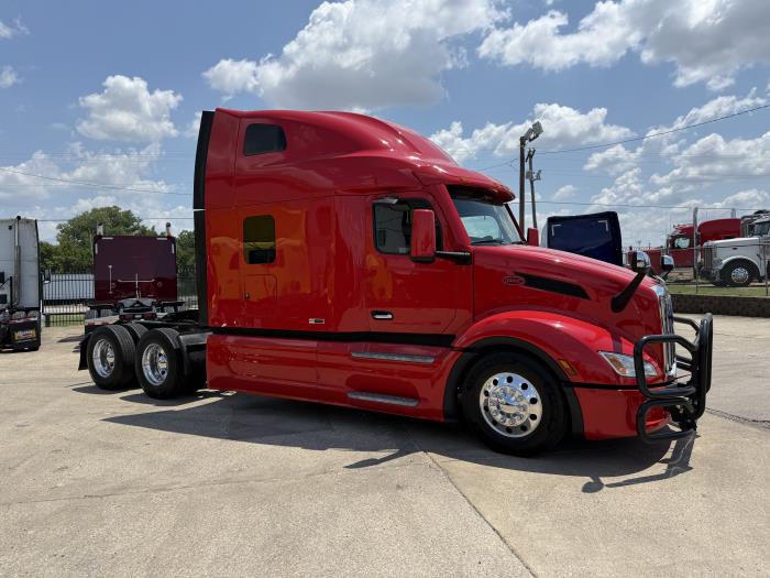 2024 Peterbilt 579-31