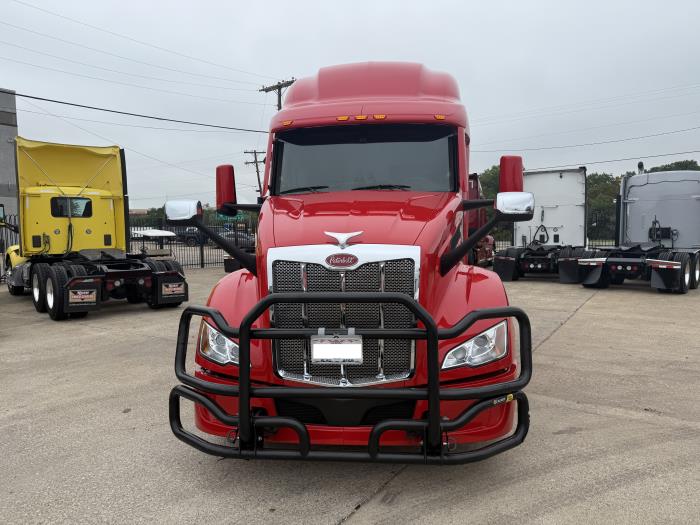 2024 Peterbilt 579-32