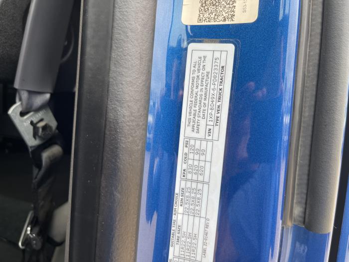 2023 Peterbilt 579-31