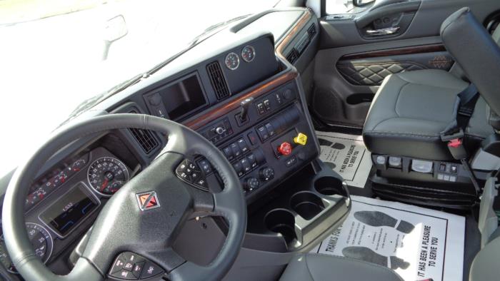 2026 International LT625-10