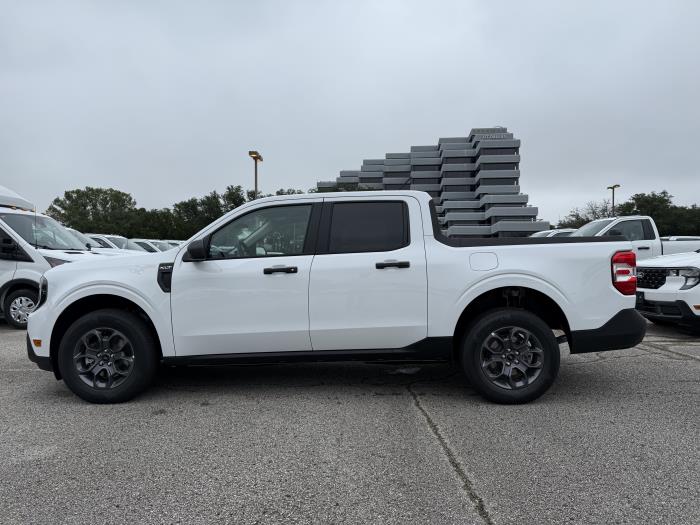 2025 Ford Maverick XLT photo 2