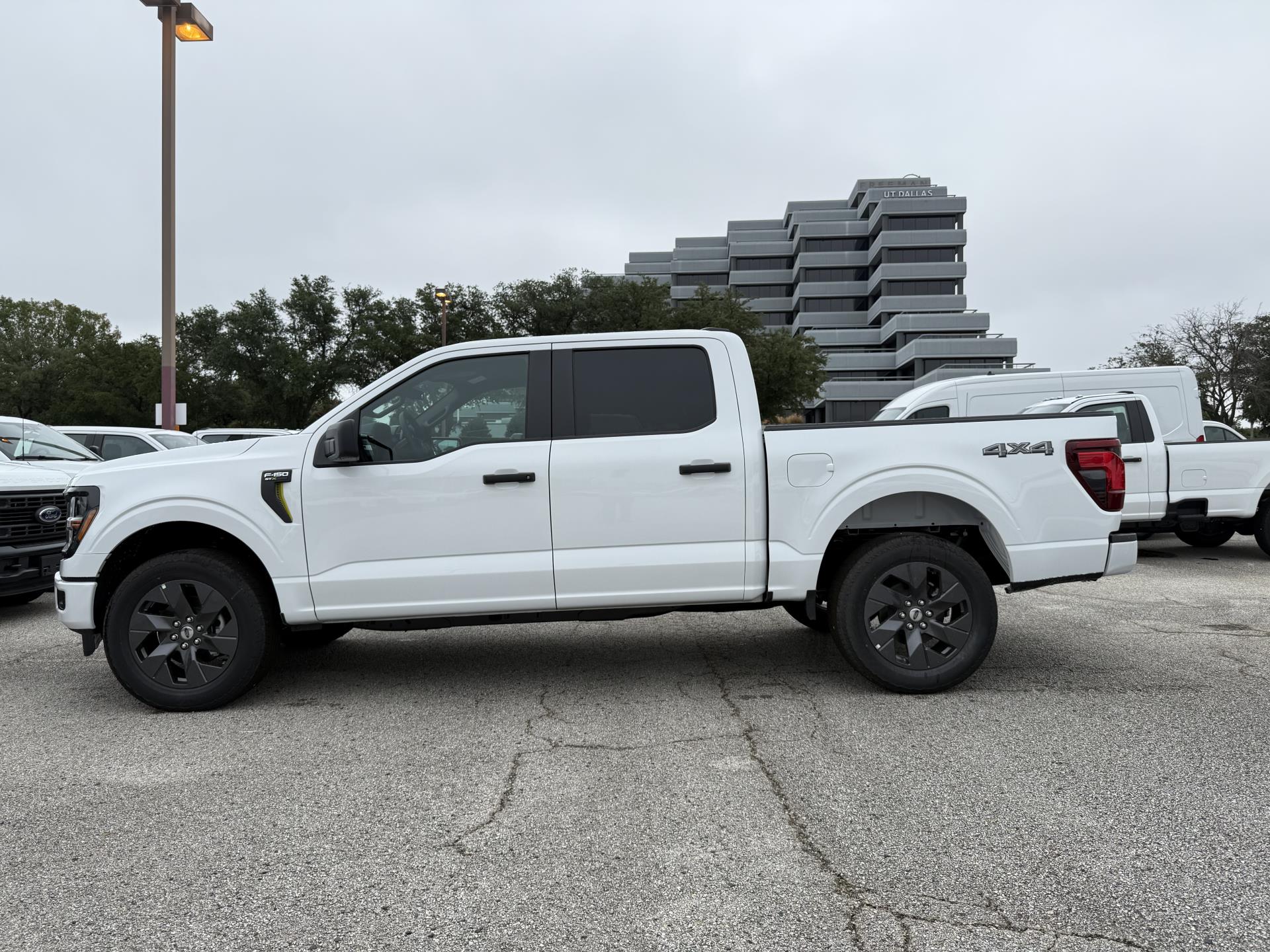 2025 Ford F-150 SuperCrew Cab 4x4 Pickup for sale #1933268 - photo 3