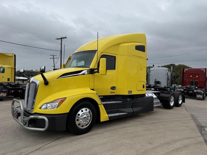 2023 Kenworth T680-19