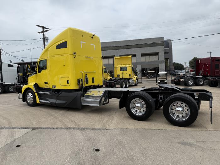 2023 Kenworth T680-37