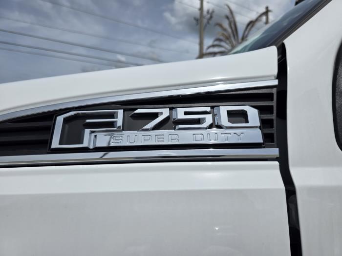 2026 Ford F-750-9
