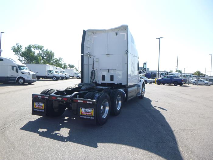 2021 Peterbilt 579-7
