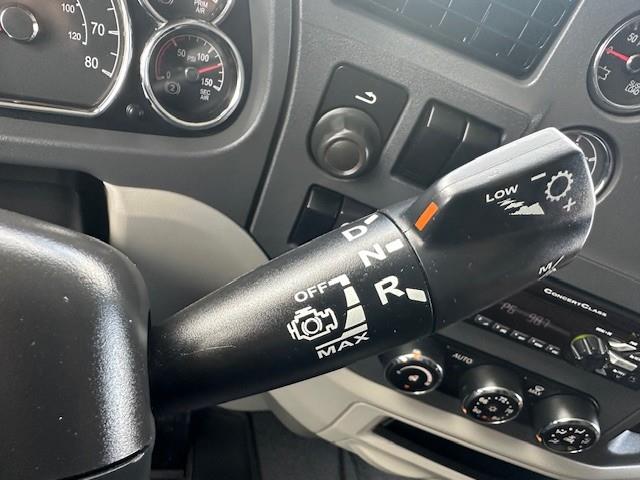 2021 Peterbilt 579-6