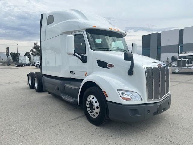 2021 Peterbilt 579-12