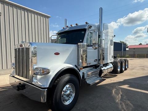 2026 Peterbilt 589-1