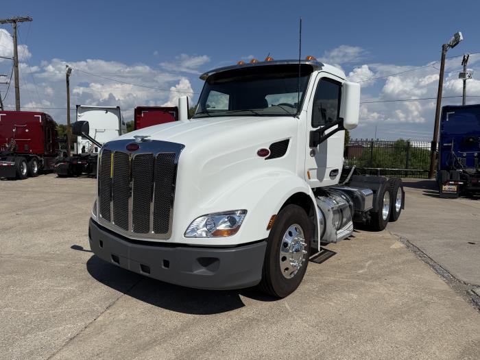 2021 Peterbilt 579-11