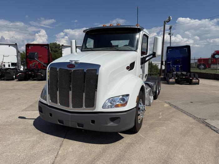 2021 Peterbilt 579-12