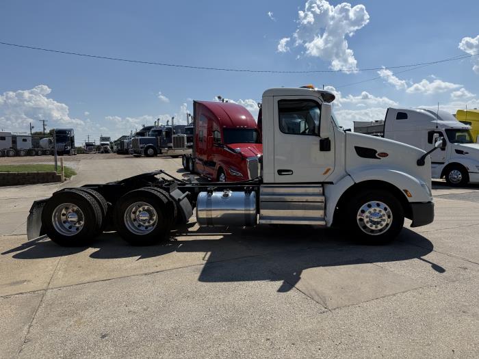 2021 Peterbilt 579-21