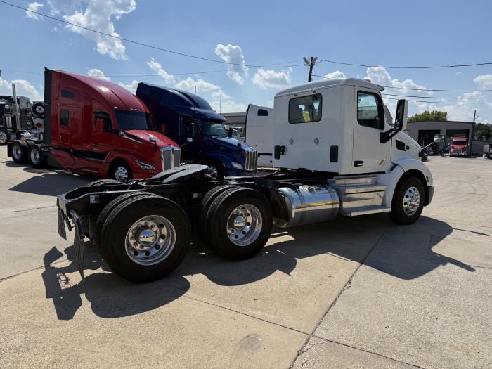 2021 Peterbilt 579-25