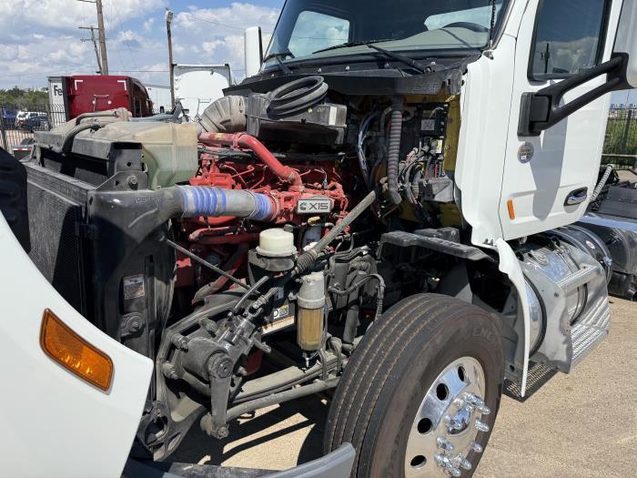 2021 Peterbilt 579-38