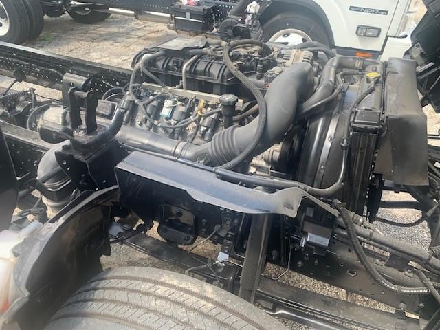 2020 Isuzu NPR-HD-11