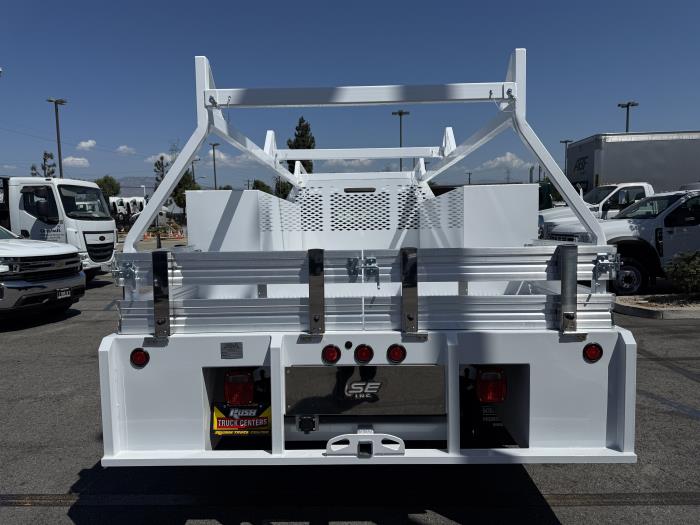 2025 Ford F-550 XL photo 4