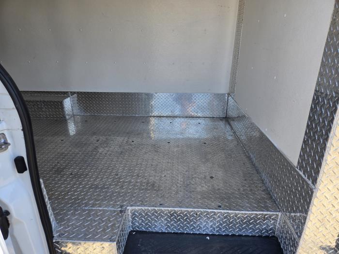 2022 Ford Transit-250-10