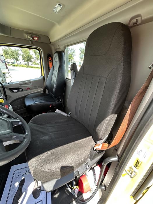 2021 Peterbilt 579-14