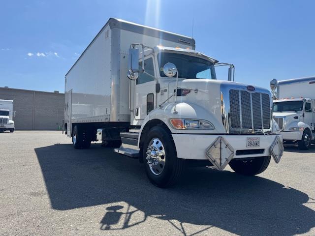 2020 Peterbilt 337-3