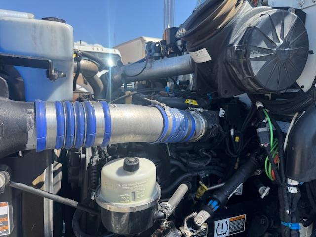 2020 Peterbilt 337-9