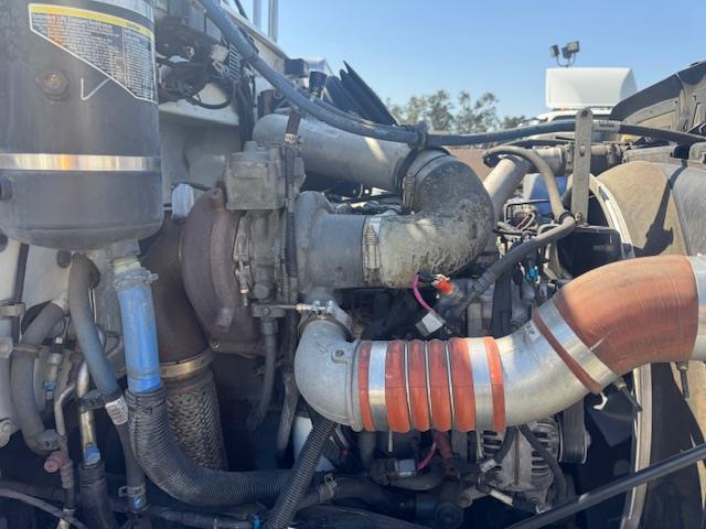 2020 Peterbilt 337-10