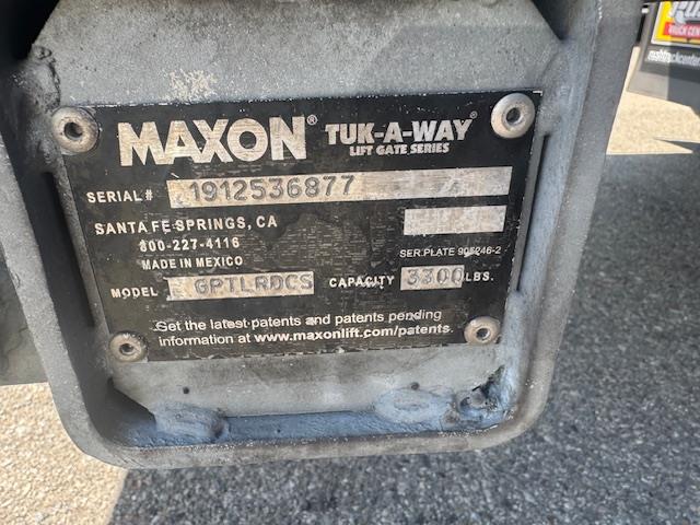 2020 Peterbilt 337-12