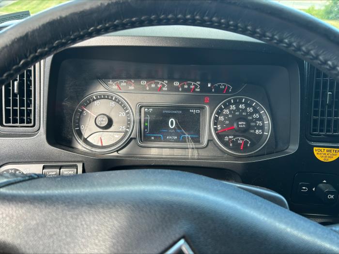 2020 International LT625-14