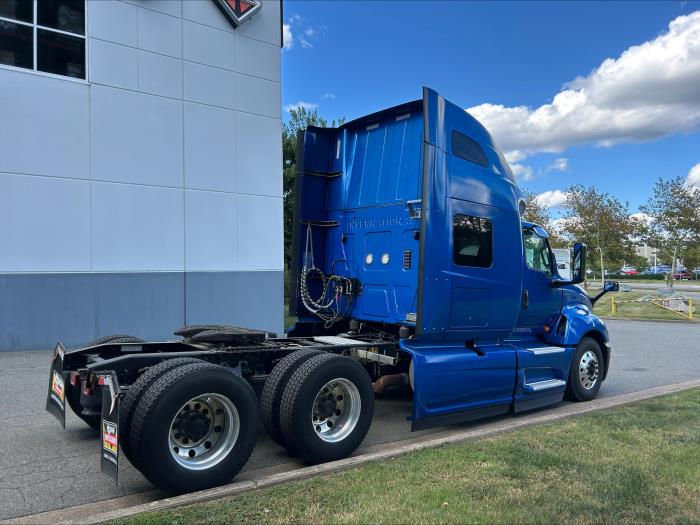 2020 International LT625-4