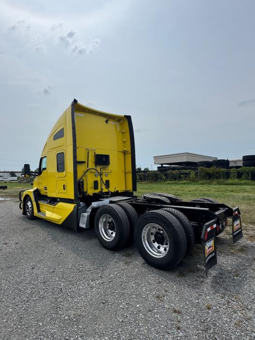 2024 Kenworth T680-7