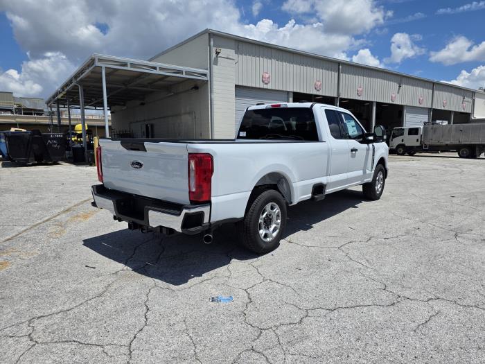 2026 Ford F-250-5
