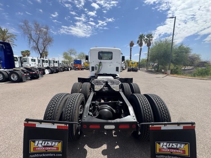 2022 Peterbilt 579-5