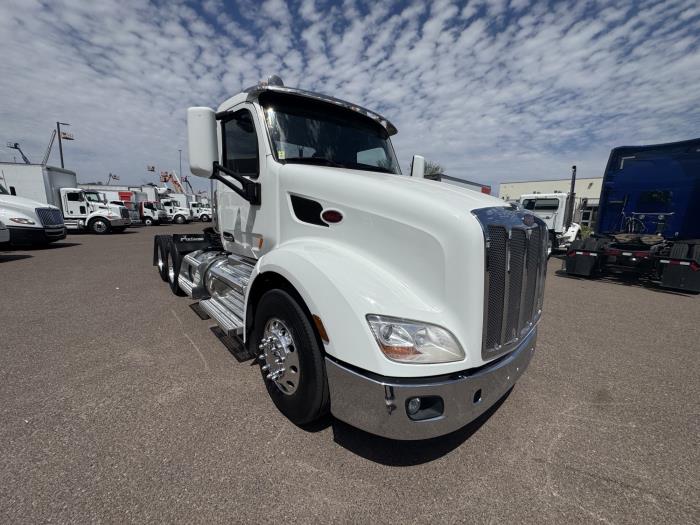 2022 Peterbilt 579-9