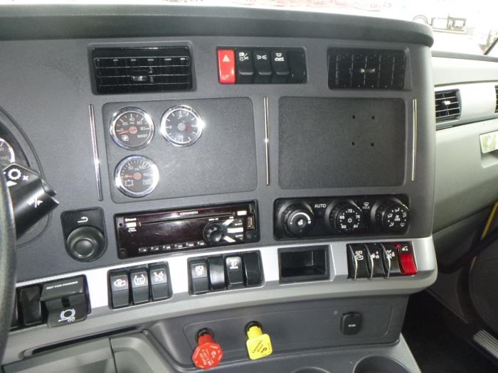 2021 Kenworth T680-16