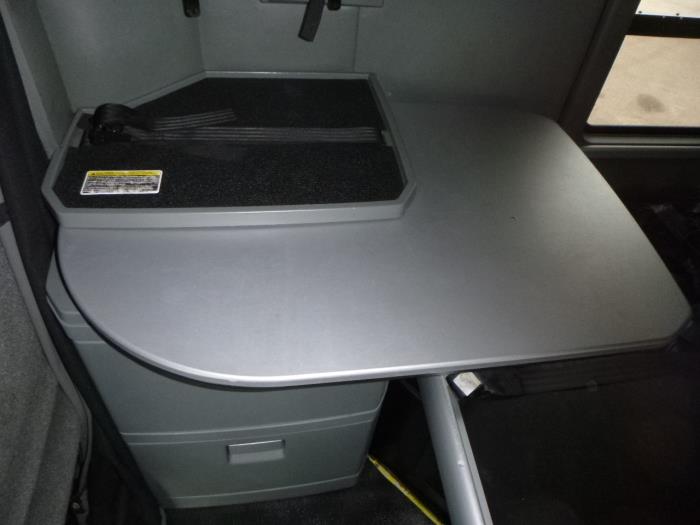 2021 Kenworth T680-21