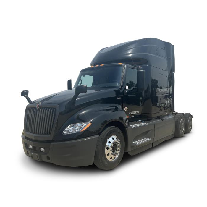 2022 International LT625-0