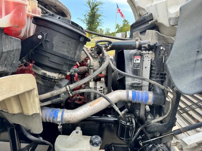 2020 Freightliner Business Class M2 106-12