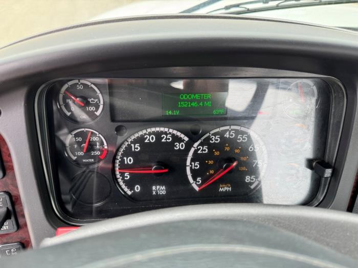 2020 Freightliner Business Class M2 106-19