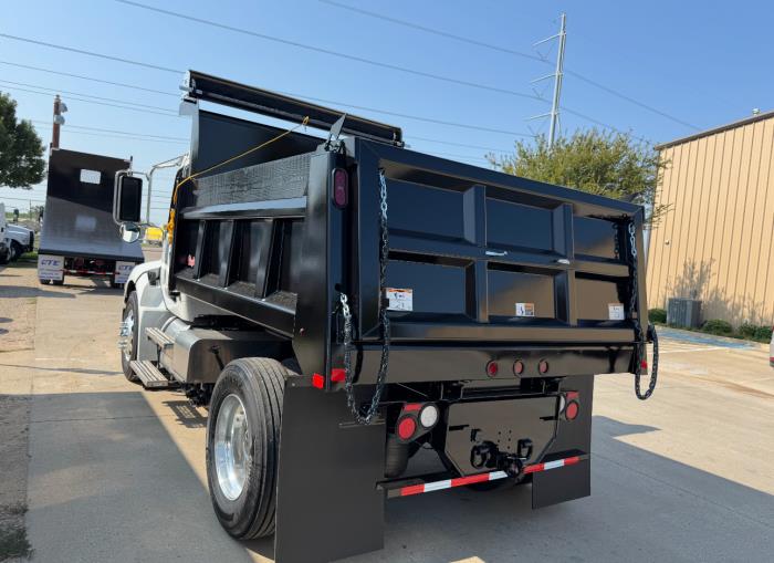 2025 Peterbilt 536-3