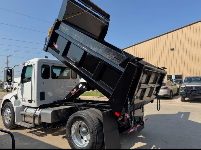 2025 Peterbilt 536-5