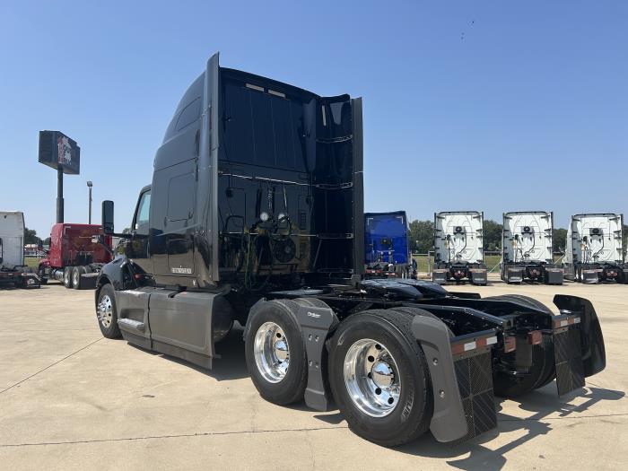 2022 International LT625-6