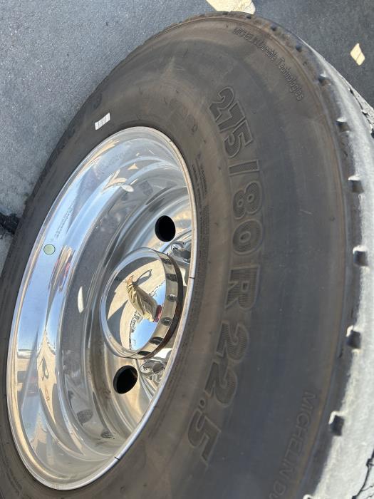 2024 Kenworth T680-9