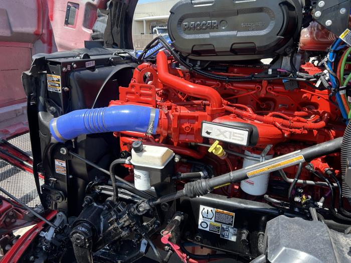 2024 Kenworth T680-17