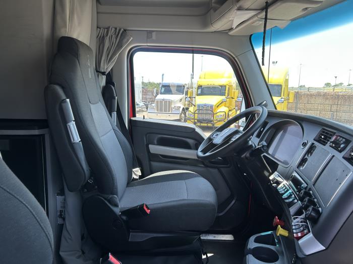 2024 Kenworth T680-23