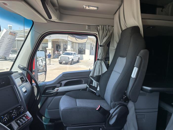 2024 Kenworth T680-25