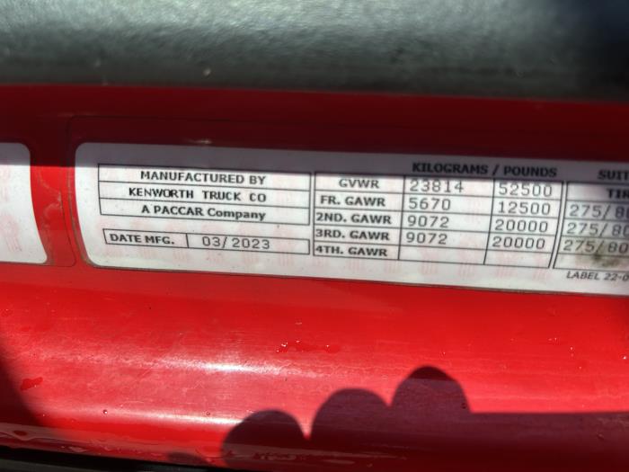 2024 Kenworth T680-26