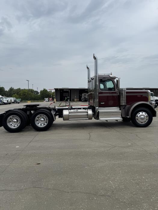 2026 Peterbilt 589-5