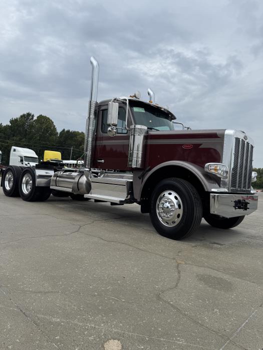2026 Peterbilt 589-6