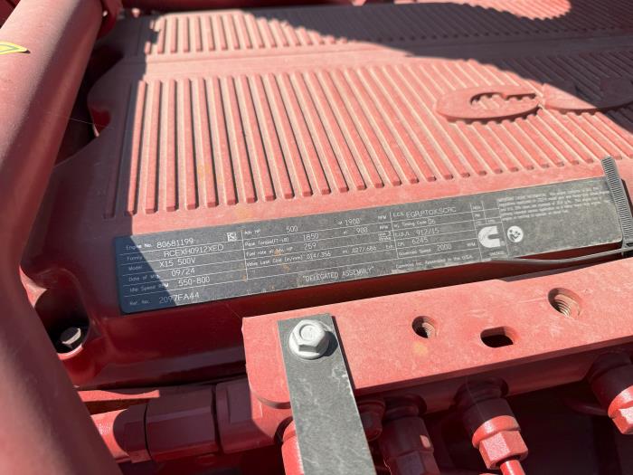 2025 International HX620-14