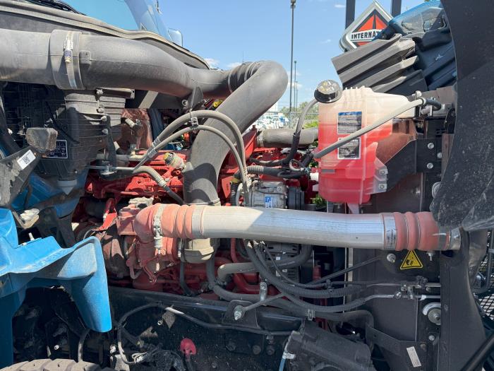 2025 International HX620-15